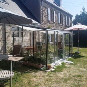 Seinaäärne kasvuhoone Luxia 4