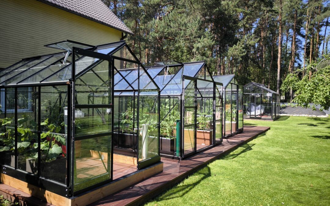 Fixing the greenhouse – foundation, stone surface, wooden terrace or base frame?